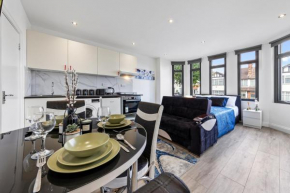 Comfy 1BDR - 30mins to CENTRAL LDN - Parking